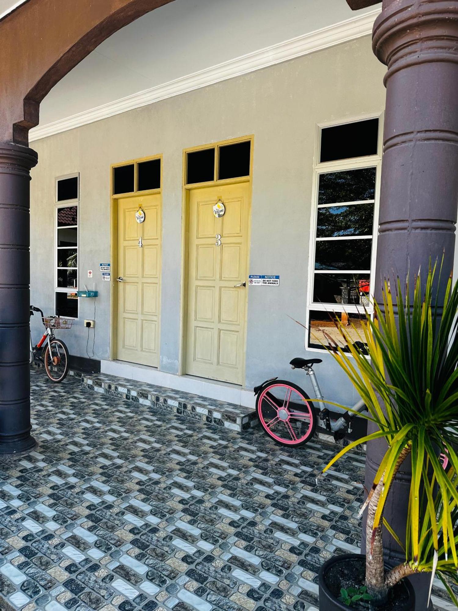Desa Besut Inn Kampung Kuala Besut Szoba fotó