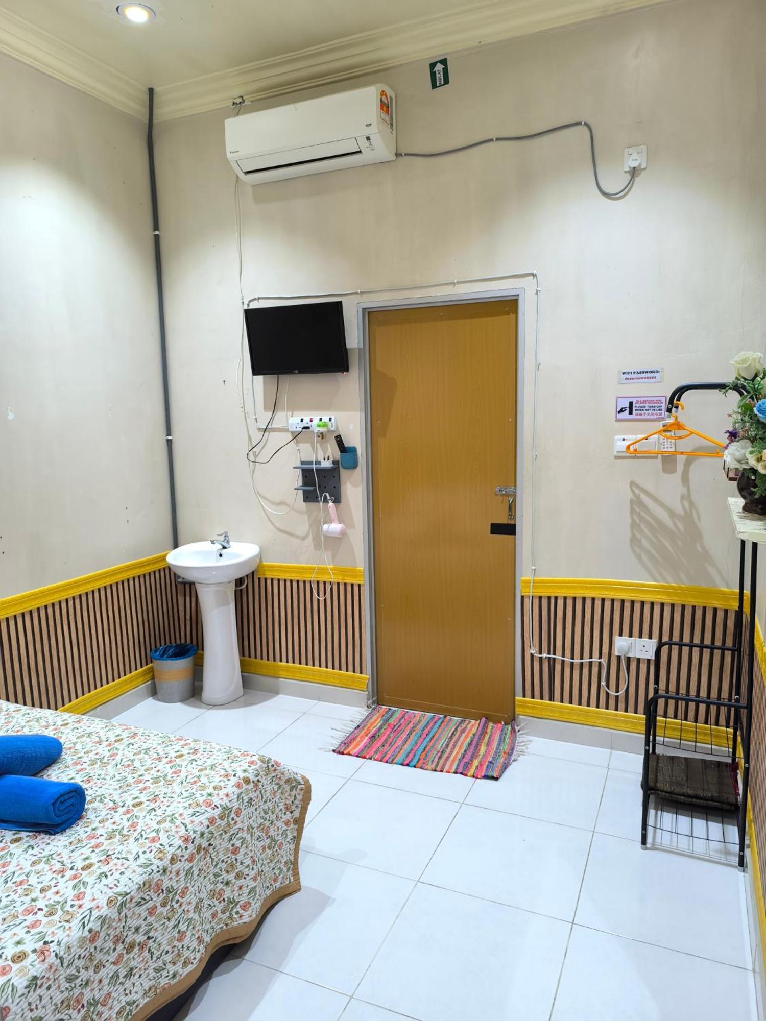 Desa Besut Inn Kampung Kuala Besut Szoba fotó